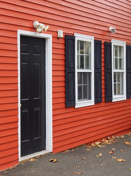 Cost of Red Vinyl Siding Installation in Barrington