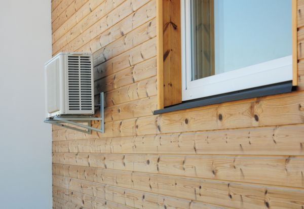 Cost of Pine Wood Siding Installation in Barrington